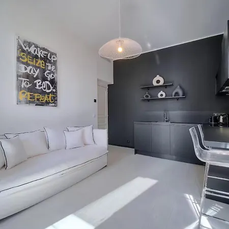 Apartment Superb 2 Bedrooms, 1 Sofabed 3p1 By Rivaevent Cannes