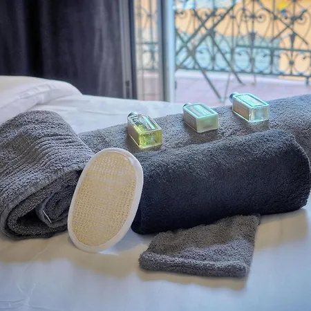 Superb 2 Bedrooms, 1 Sofabed 3p1 By Rivaevent Cannes